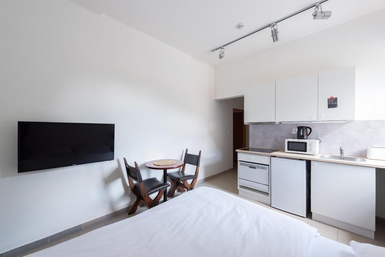 Apartman Muzeum Obchodu Karlstejn Luaran gambar