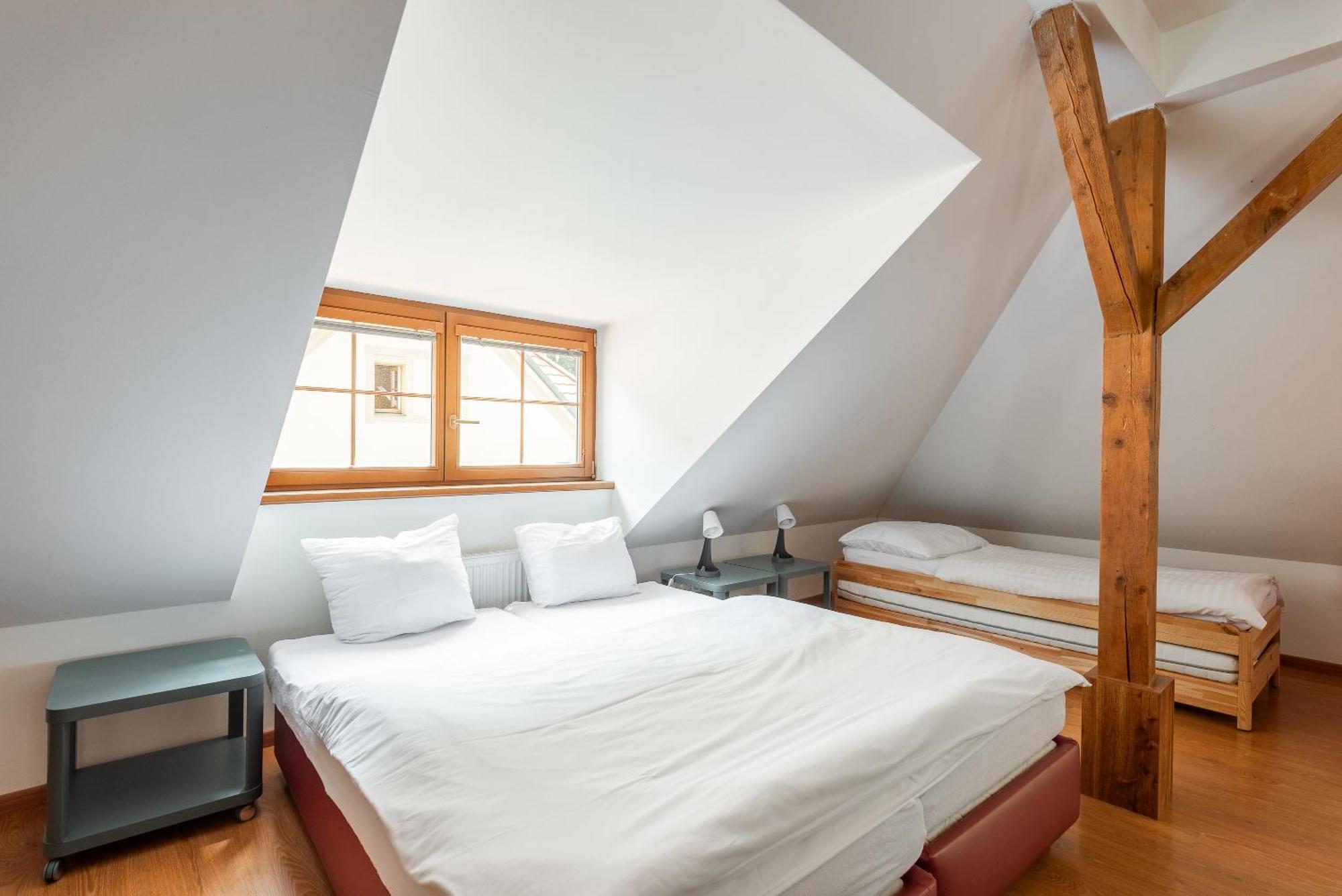 Apartman Muzeum Obchodu Karlstejn Luaran gambar