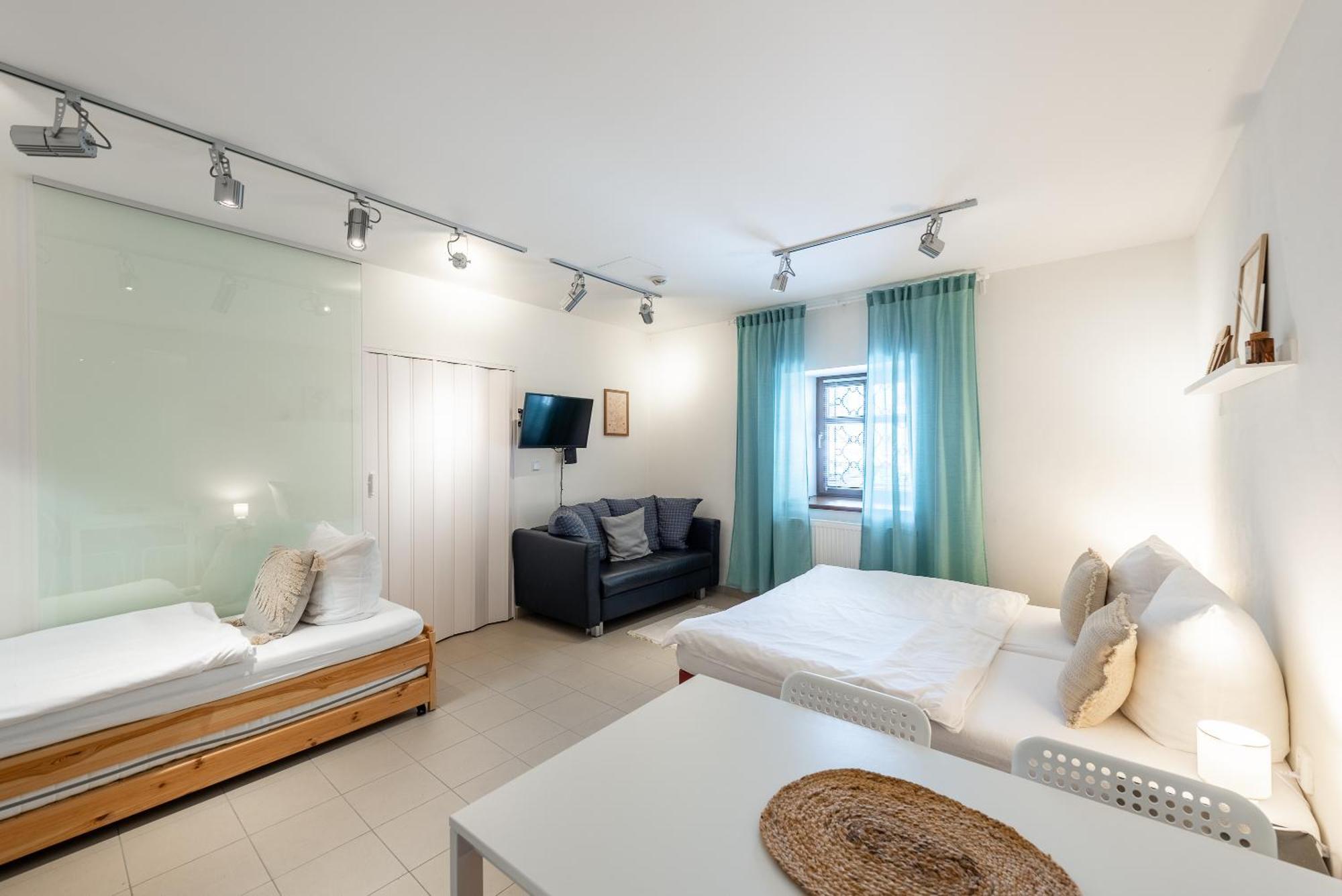 Apartman Muzeum Obchodu Karlstejn Luaran gambar