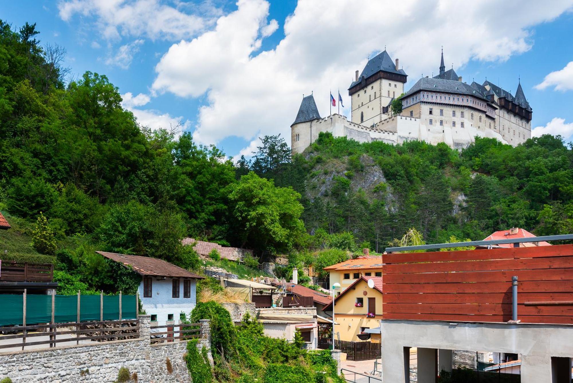 Apartman Muzeum Obchodu Karlstejn Luaran gambar