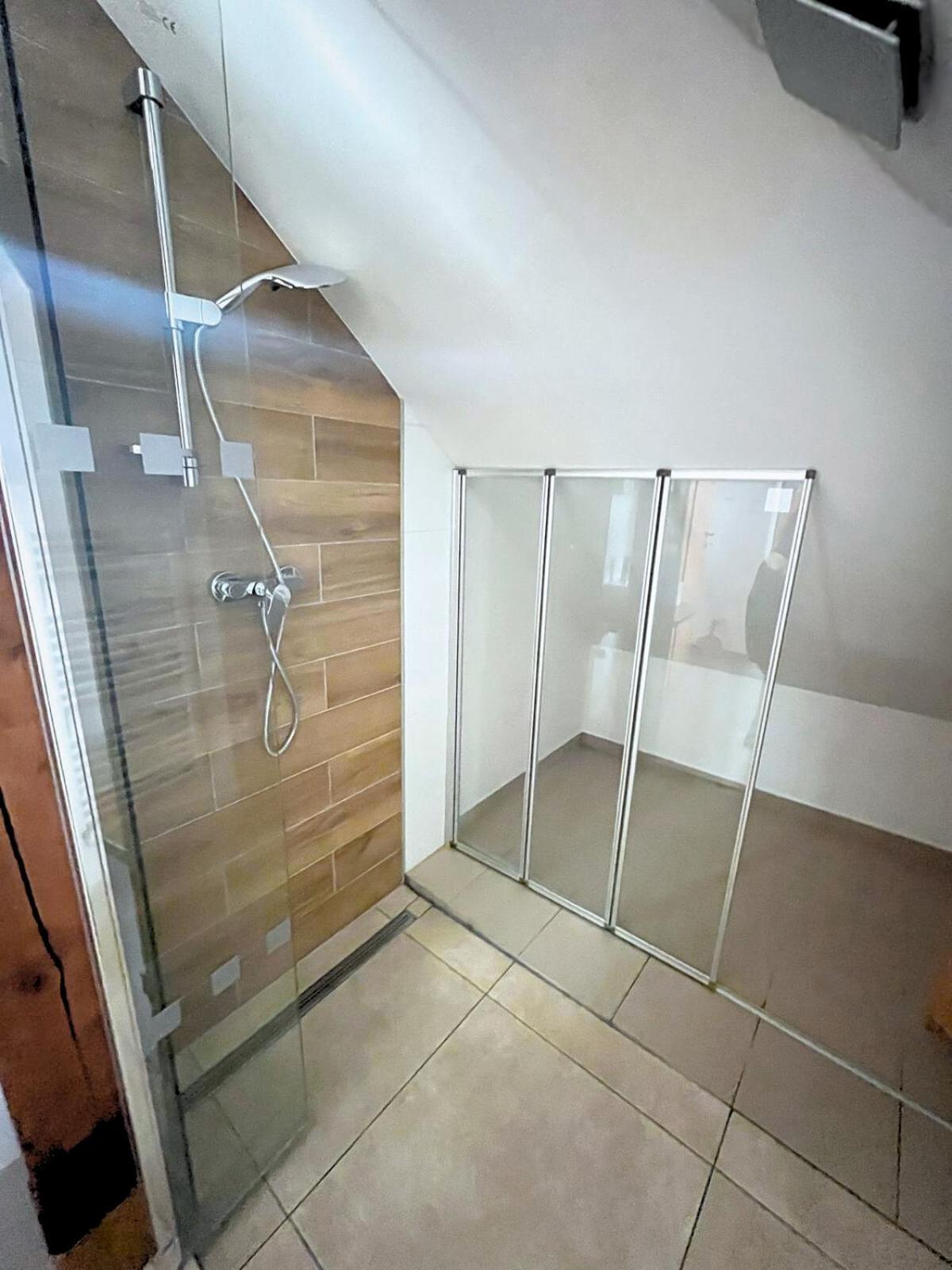 Apartman Muzeum Obchodu Karlstejn Luaran gambar